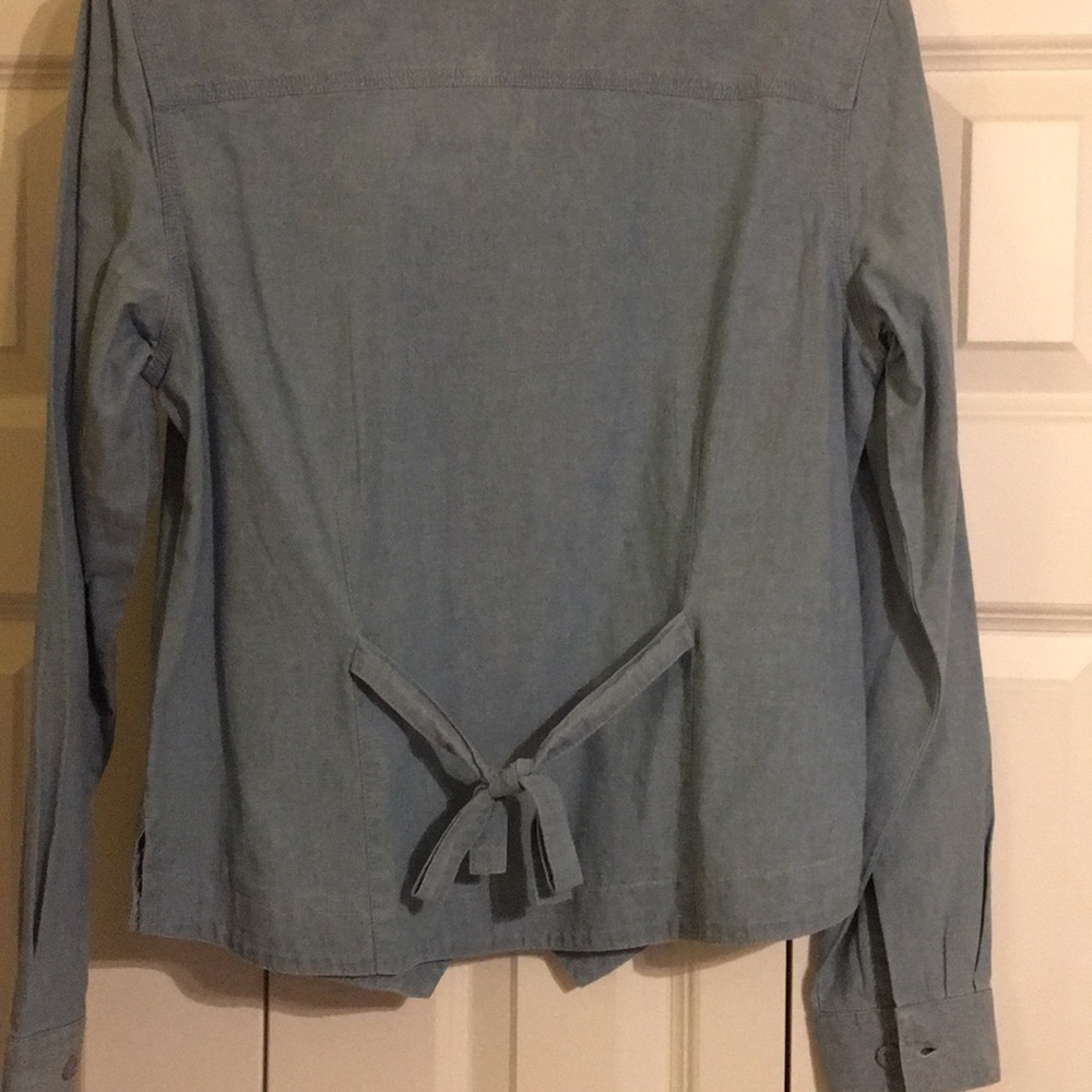 Shirt - Picture 2 of 4